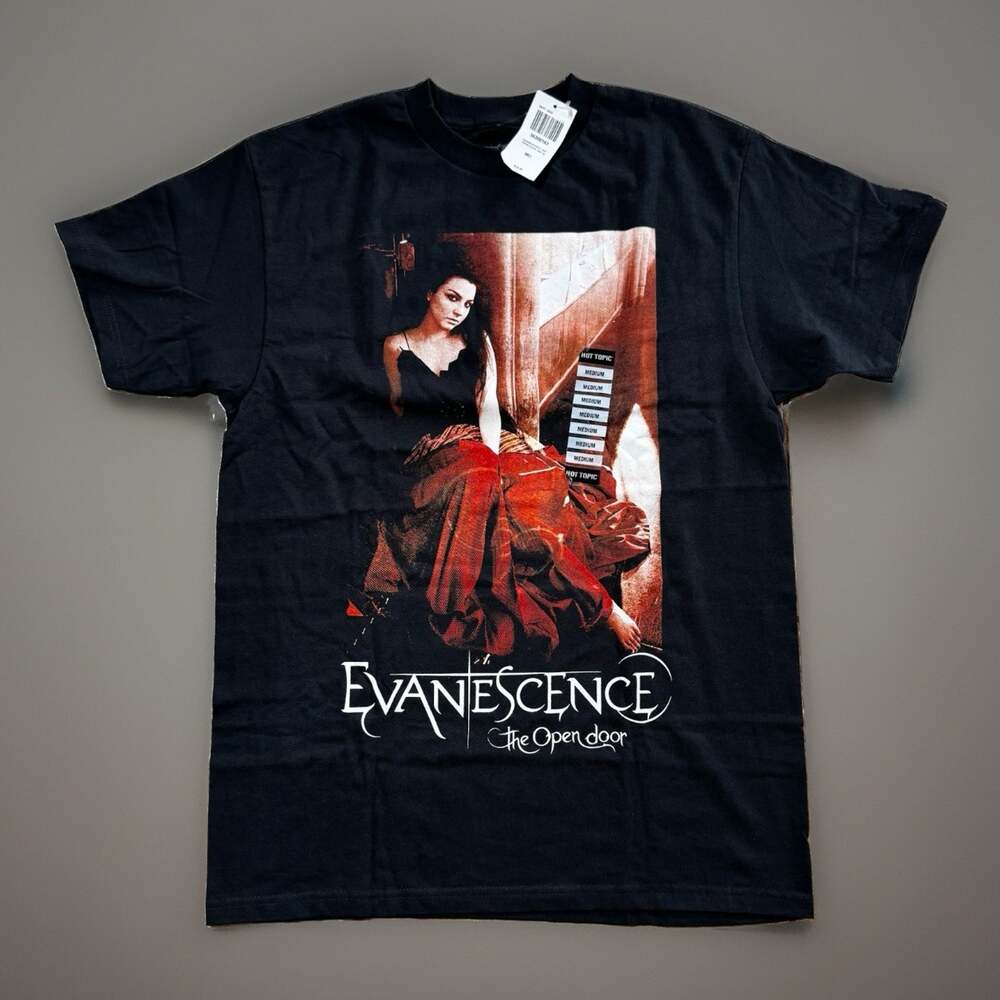 Evanescence Open Door T-Shirt Size MEDIUM New With Tags